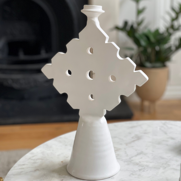 Tadelakt Triangle Candlestick Large - White